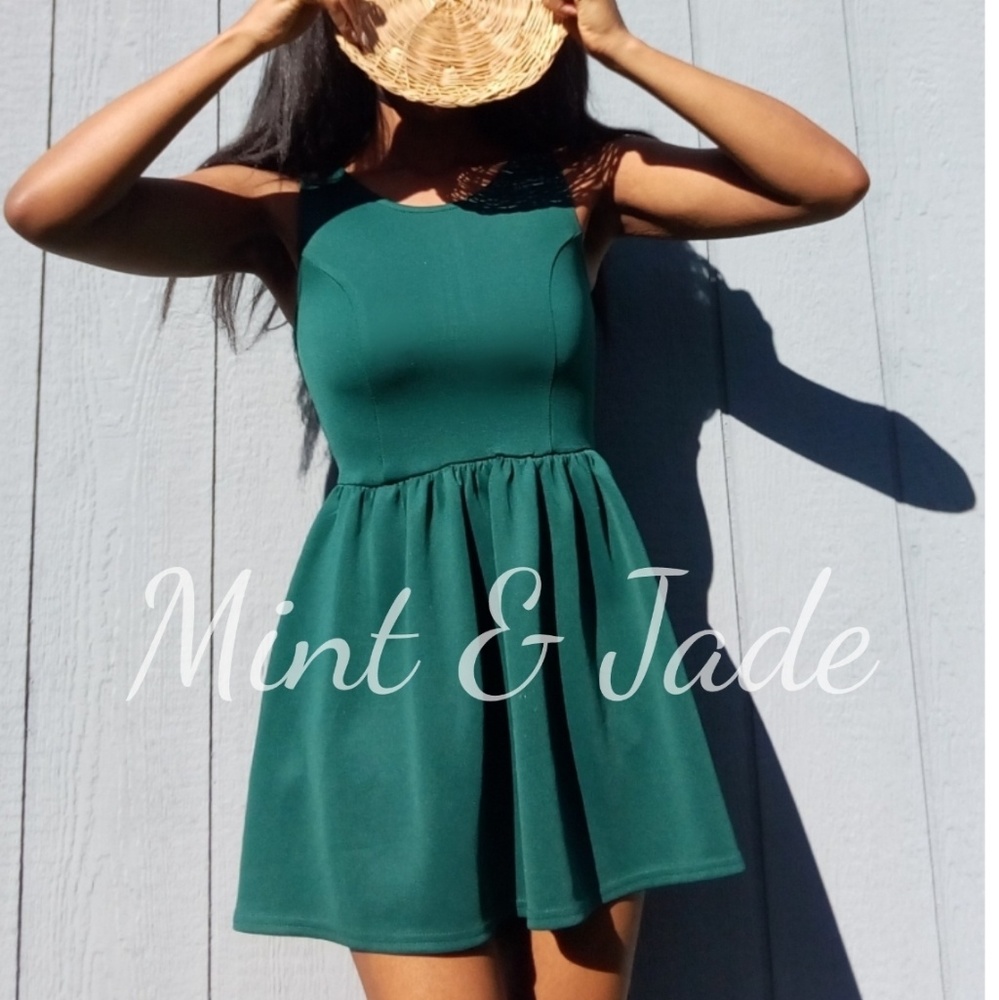 Summery H&M (Divided) Green Sleeveless Mini Dress